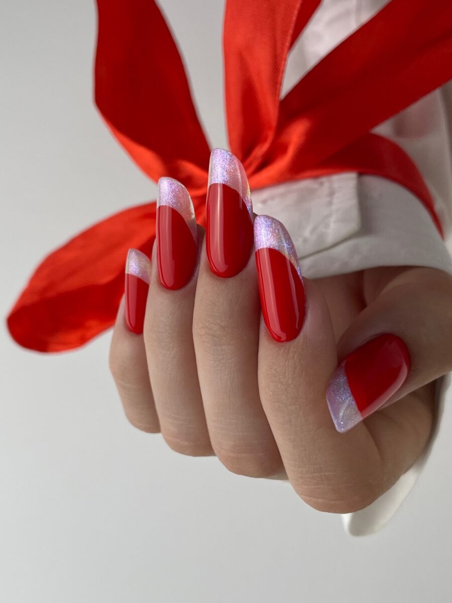 Манікюр на 14 лютого 2026 року – топ дизайнів до Дня кохання