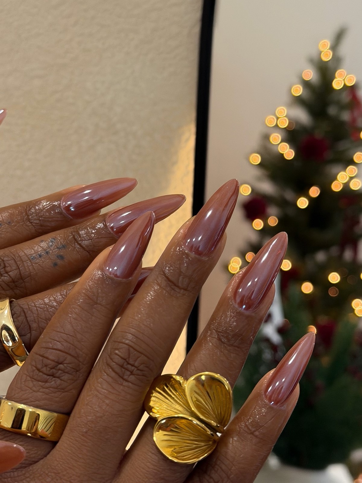 Манікюр на зиму 2026, який виглядає дорого