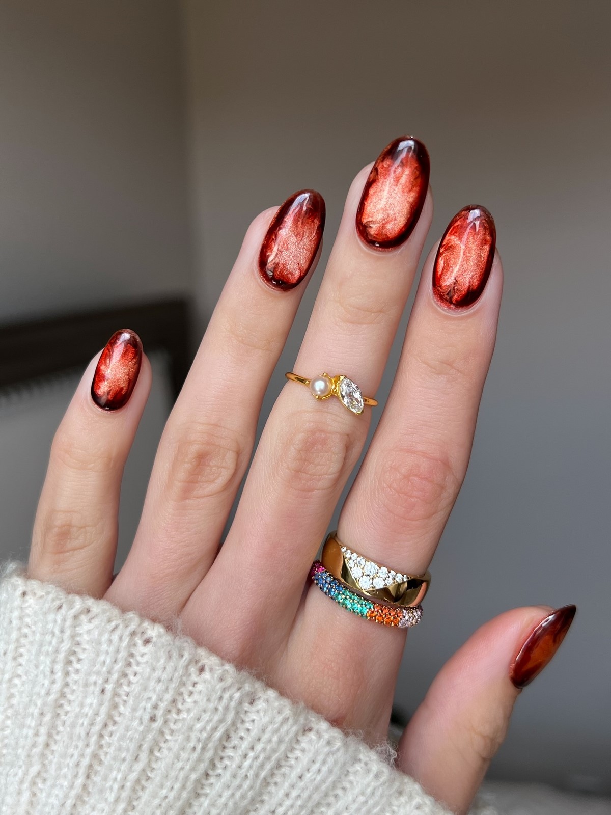 Манікюр на зиму 2026, який виглядає дорого