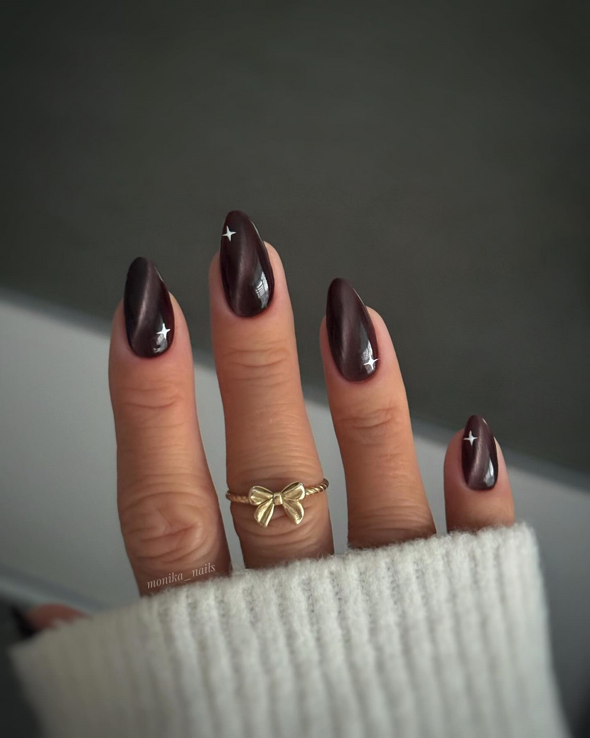 Манікюр на зиму 2026, який виглядає дорого