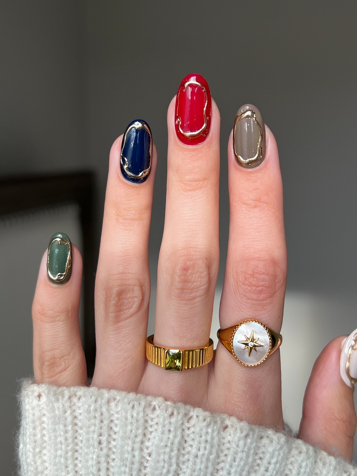 Манікюр на зиму 2026, який виглядає дорого