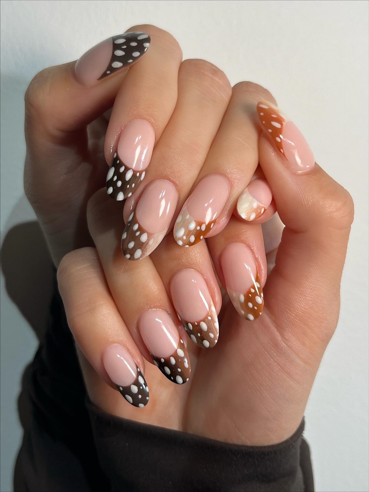 Цікавий і небанальний манікюр цієї зими: тренди 2026 року