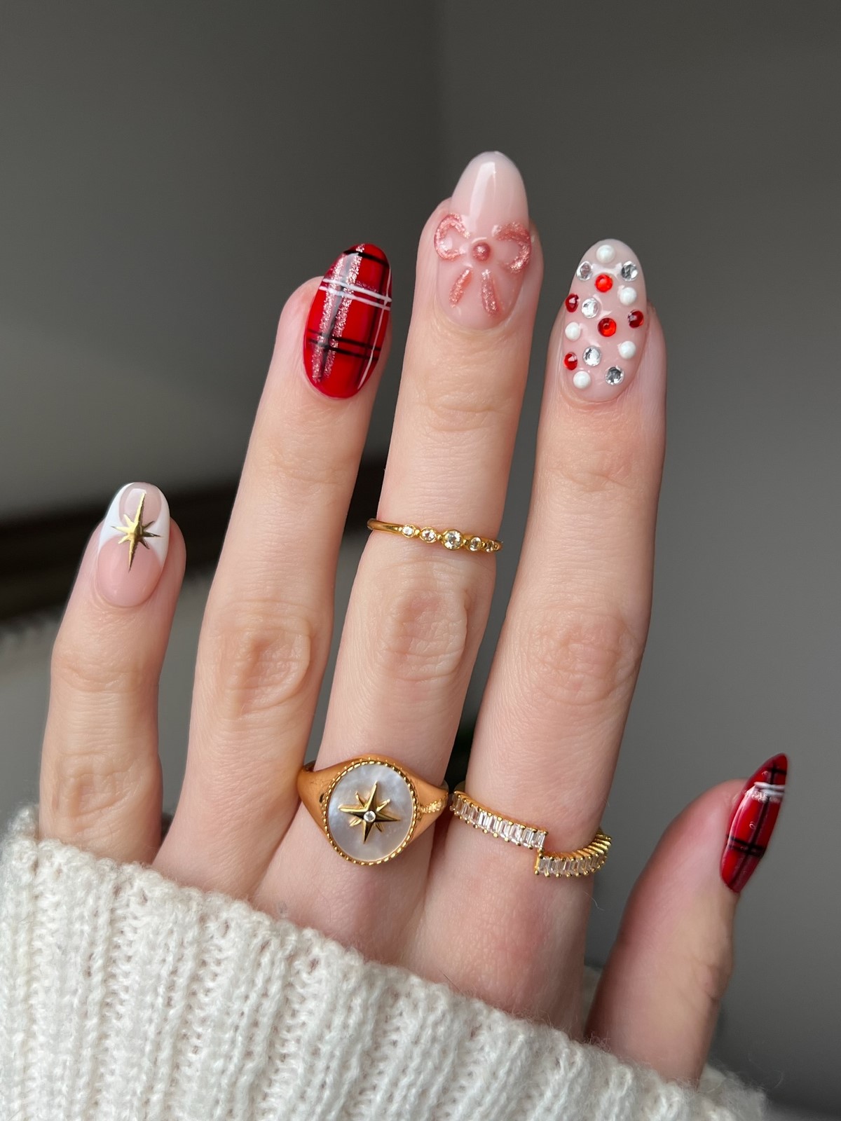 Цікавий і небанальний манікюр цієї зими: тренди 2026 року