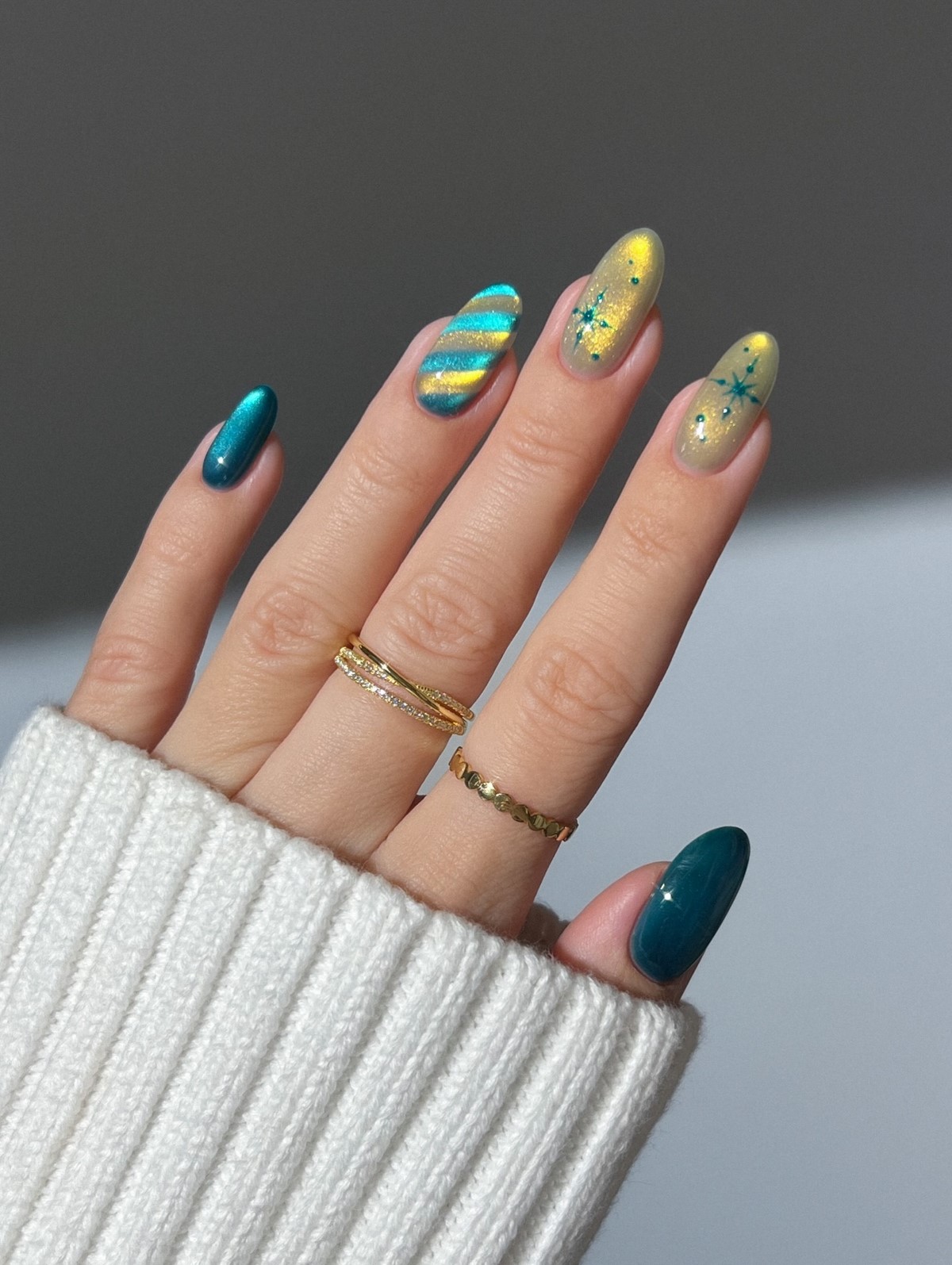 Цікавий і небанальний манікюр цієї зими: тренди 2026 року