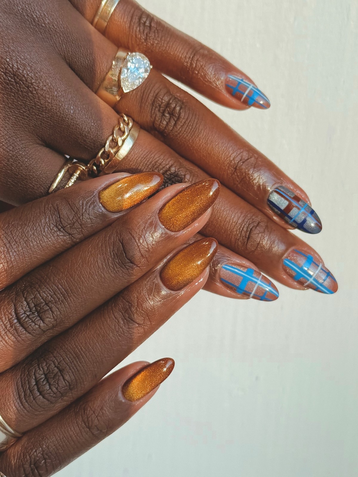 Цікавий і небанальний манікюр цієї зими: тренди 2026 року