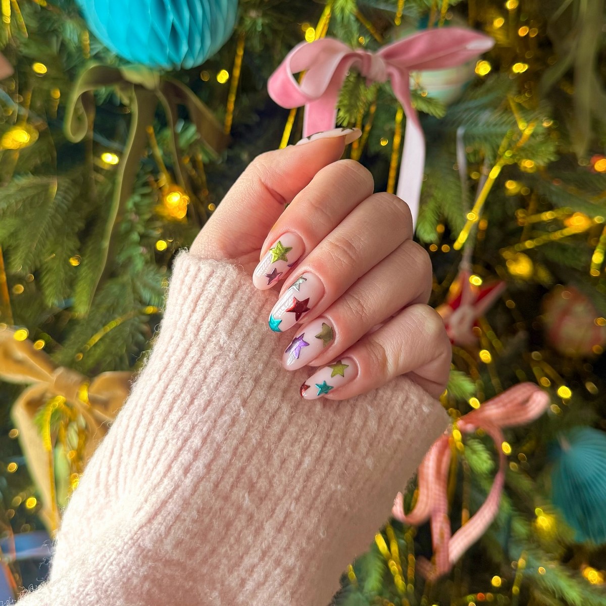 Цікавий і небанальний манікюр цієї зими: тренди 2026 року