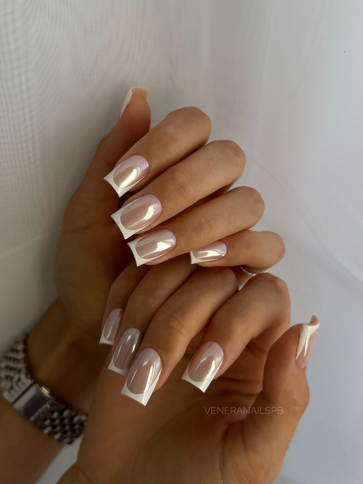 Ніжний манікюр на зиму 2026: ідеї для витонченого образу