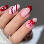 8 трендів мигдалеподібного манікюру на зиму 2025-2026