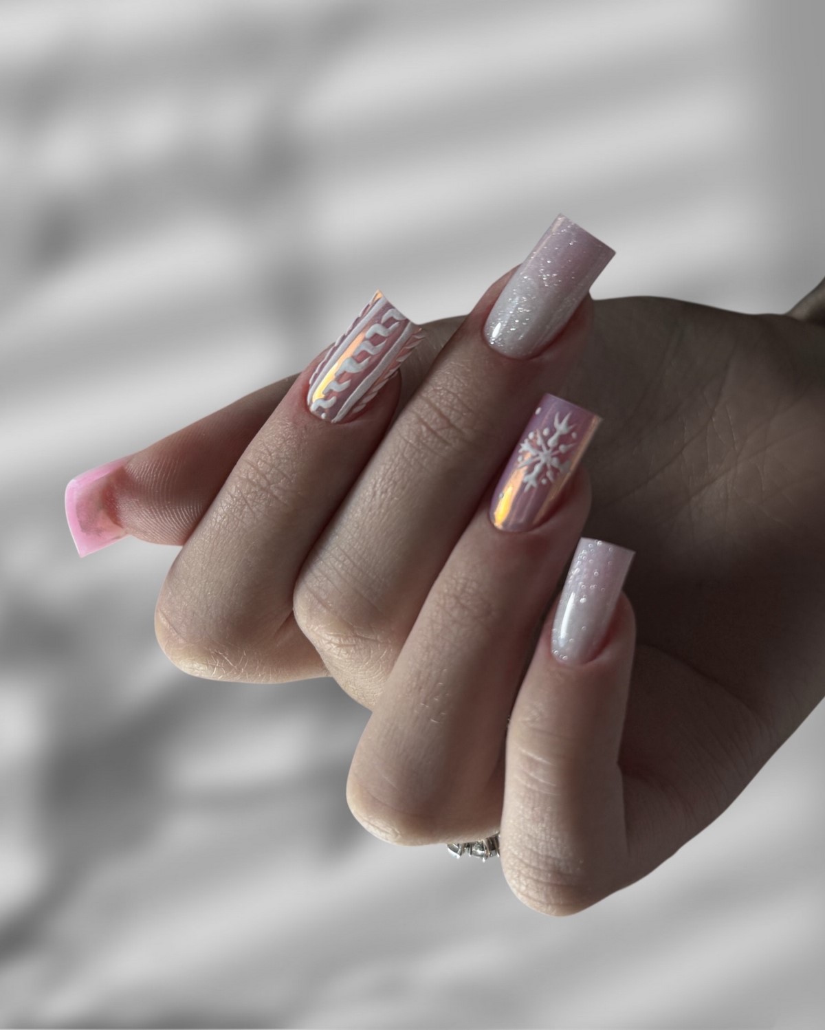 В’язані візерунки на нігтях у січні 2026 року