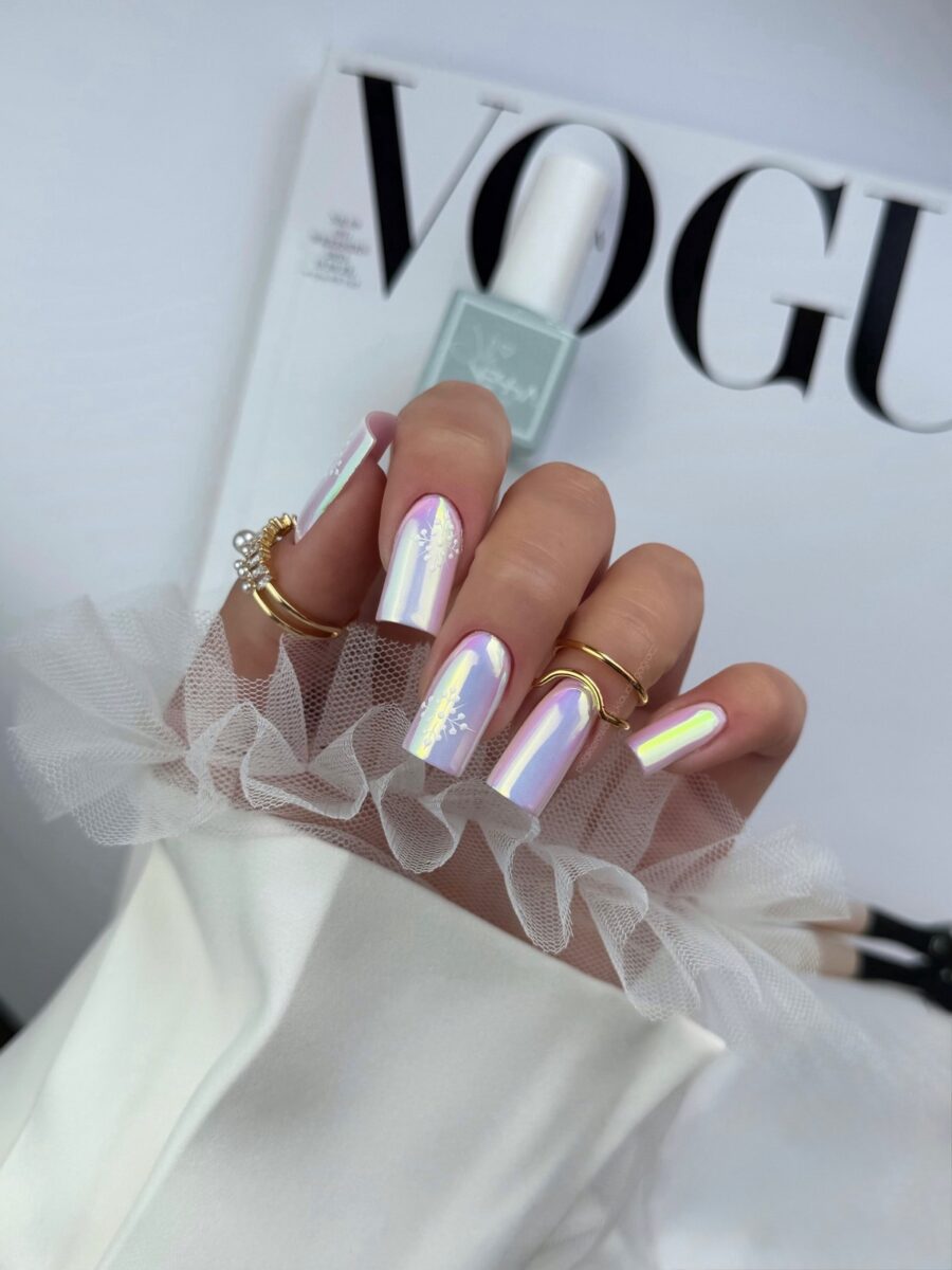 Модний зимовий манікюр на квадратні нігті: тренди 2026