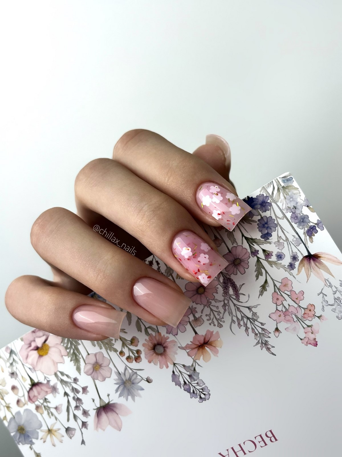 Модний зимовий манікюр на квадратні нігті: тренди 2026