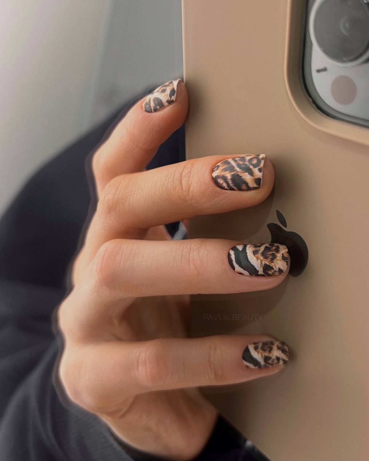 Анімал-принт на нігтях у сезоні 2026: як вибрати трендовий дизайн