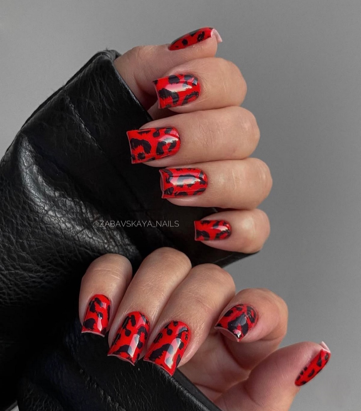 Анімал-принт на нігтях у сезоні 2026: як вибрати трендовий дизайн