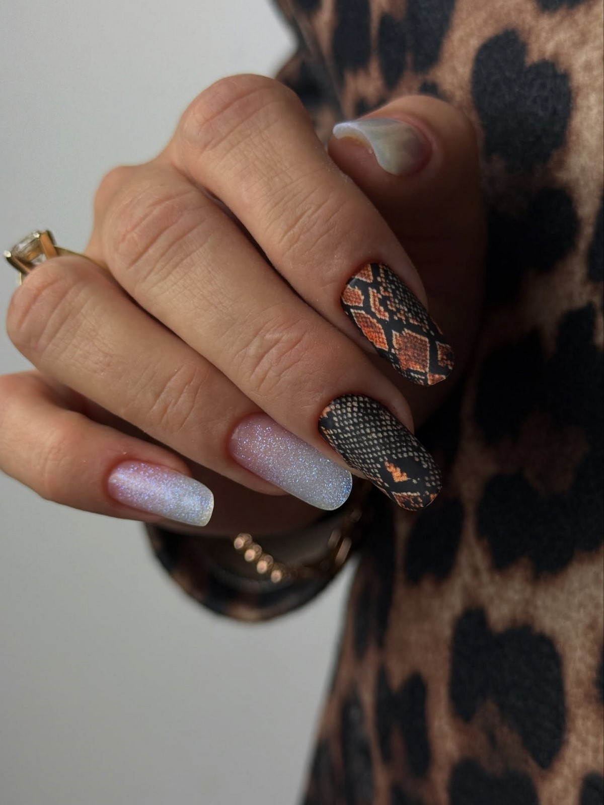 Анімал-принт на нігтях у сезоні 2026: як вибрати трендовий дизайн
