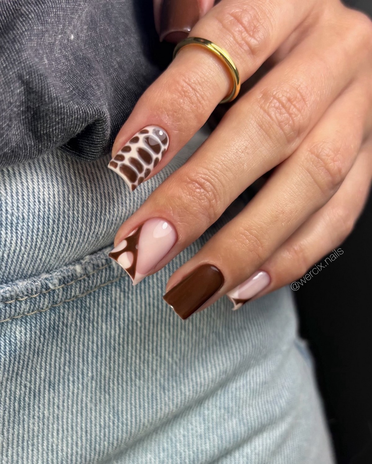 Анімал-принт на нігтях у сезоні 2026: як вибрати трендовий дизайн