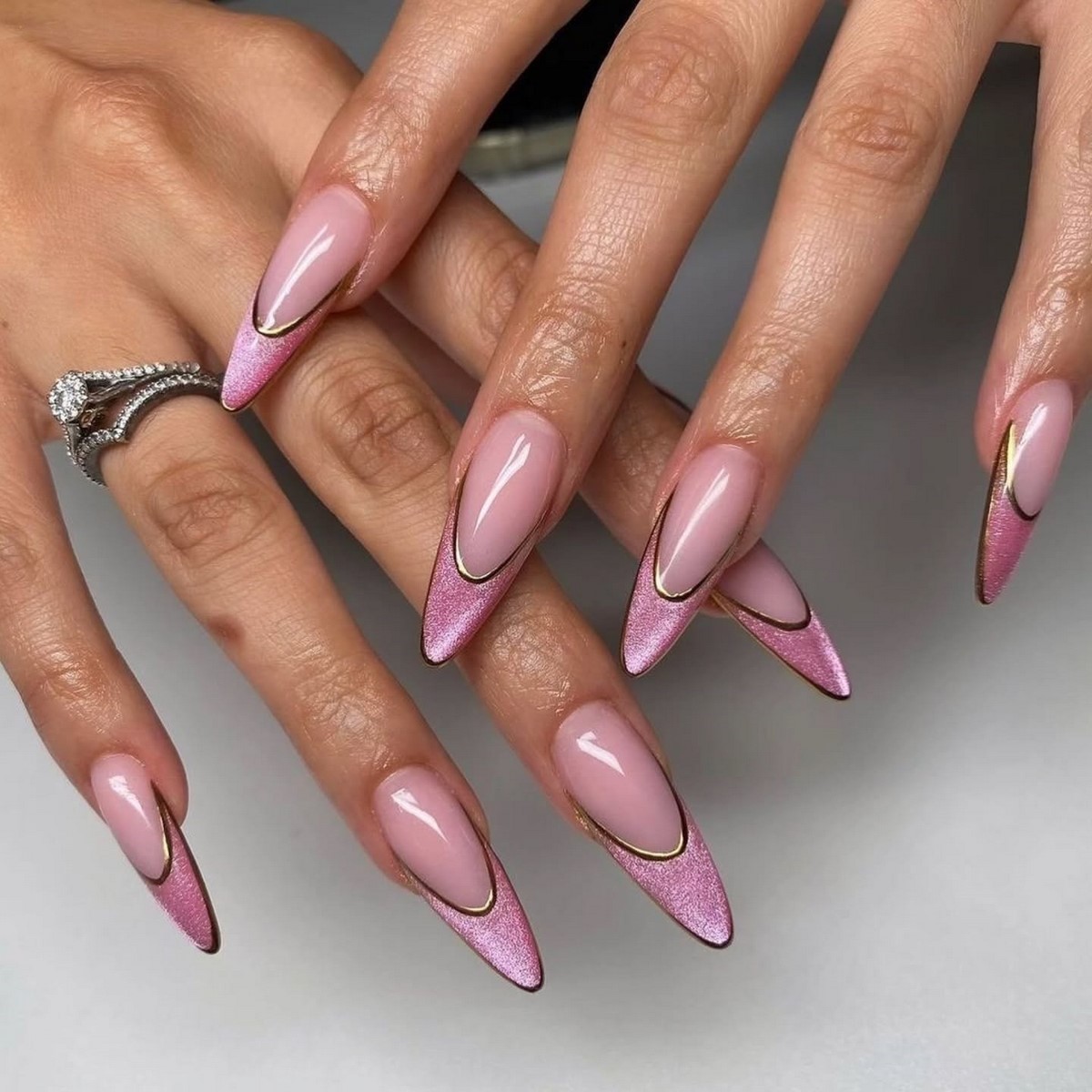 Актуальні форми нігтів на лютий 2026 року та дизайни з ними