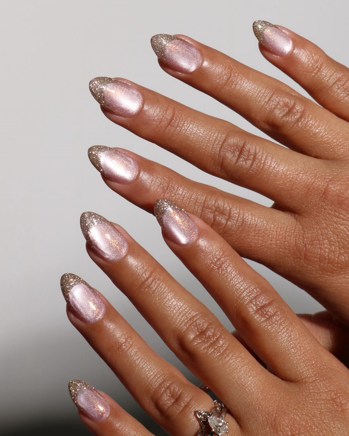 Ідеї френч-манікюру на зиму 2026 з модним характером