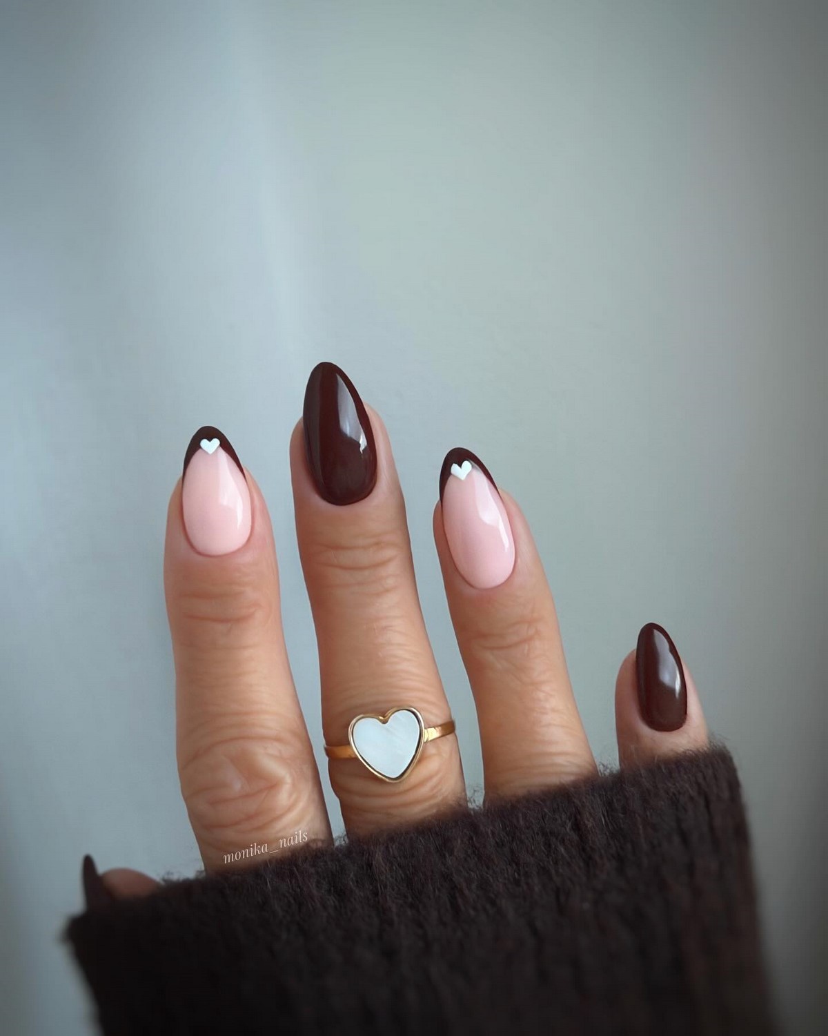 Ідеї френч-манікюру на зиму 2026 з модним характером