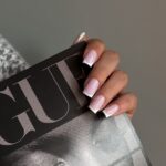 Ідеальний білий френч взимку 2026 як символ стилю