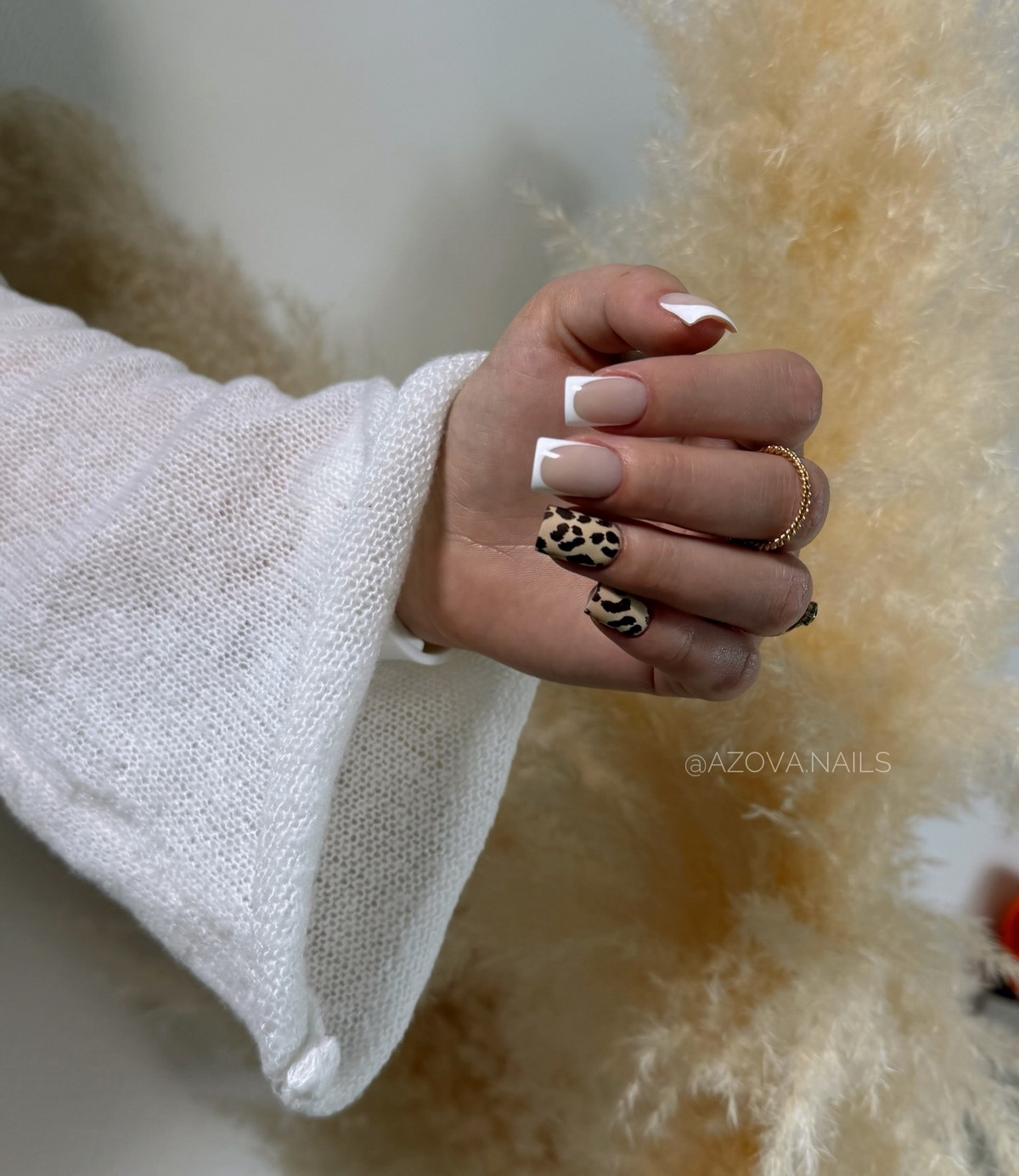 Ідеальний білий френч взимку 2026 як символ стилю