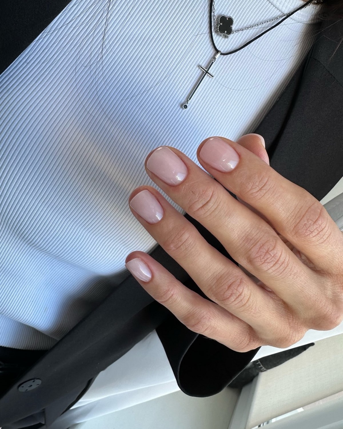 Манікюр без манікюру на лютий 2026 року, який закохує