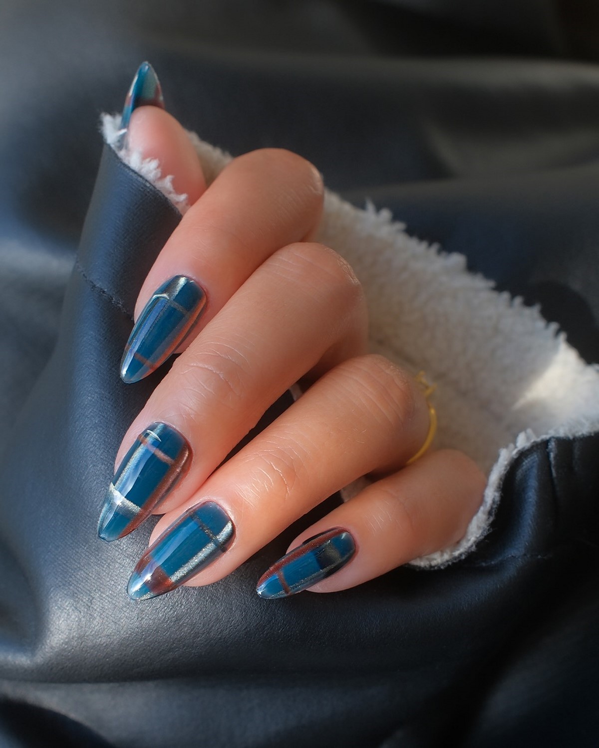 Манікюр на лютий 2026: трендові дизайни зими