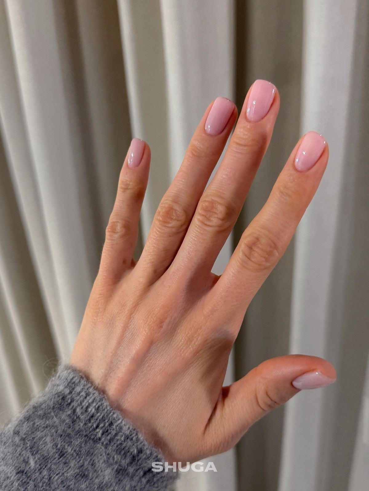 Манікюр на зиму 2026, який не набридає і завжди доречний