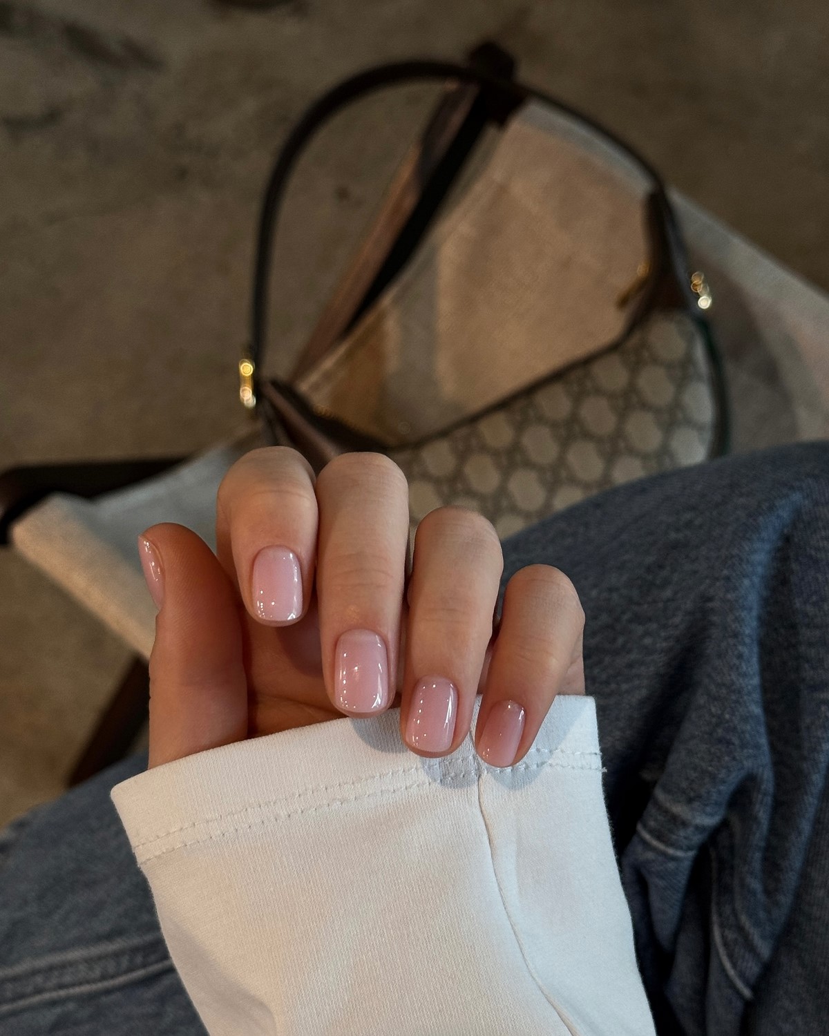 Манікюр Soap Nails на лютий 2026: мильна естетика зими