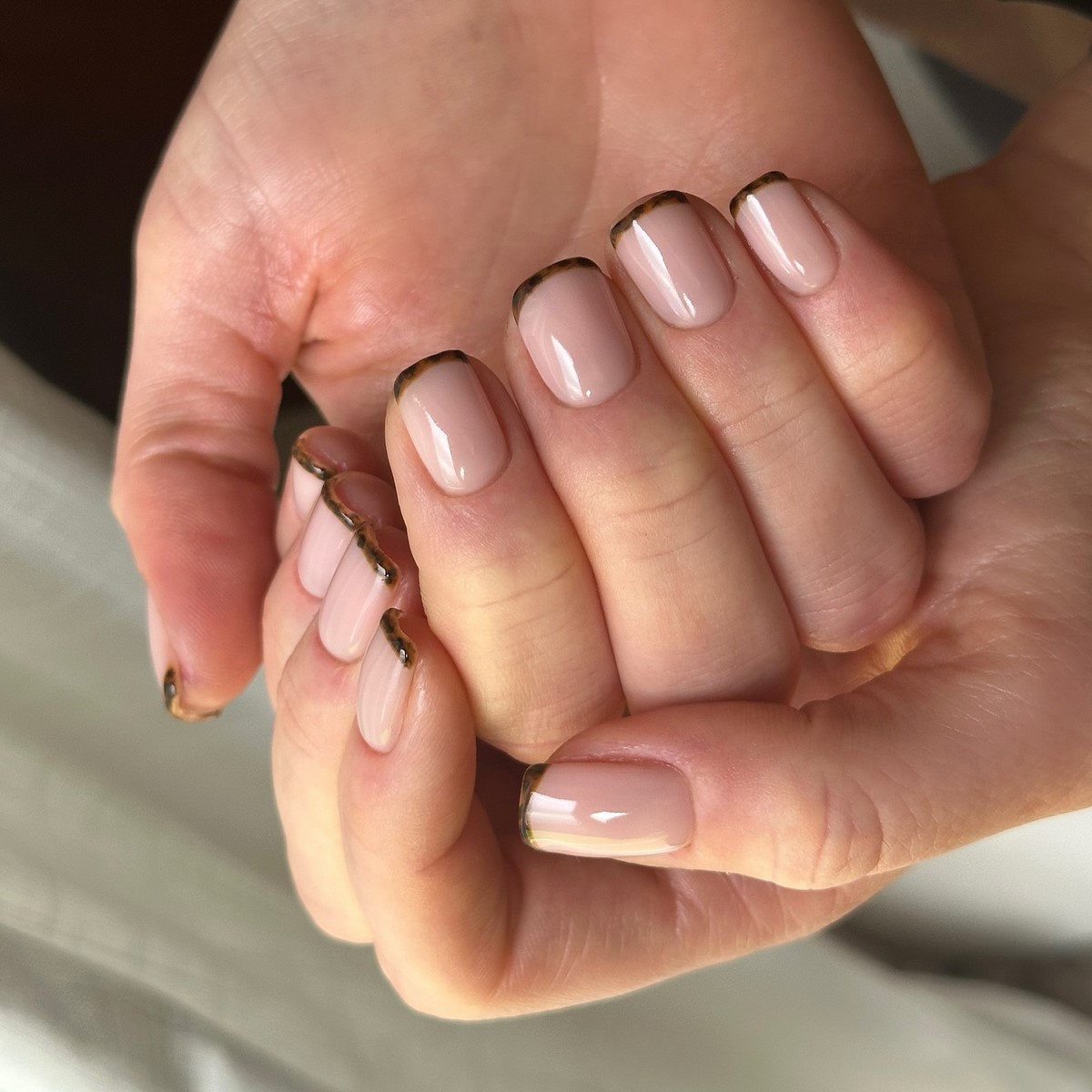 Мікрофренч на лютий 2026: витончена класика сезону