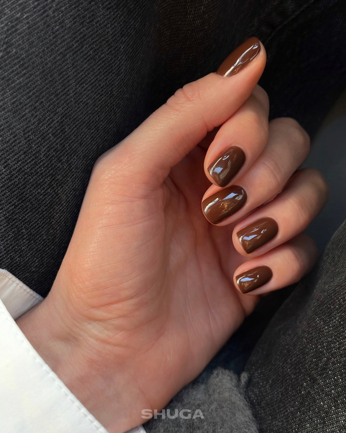 Модні кольори в манікюрі 2026 року: головні відтінки сезону