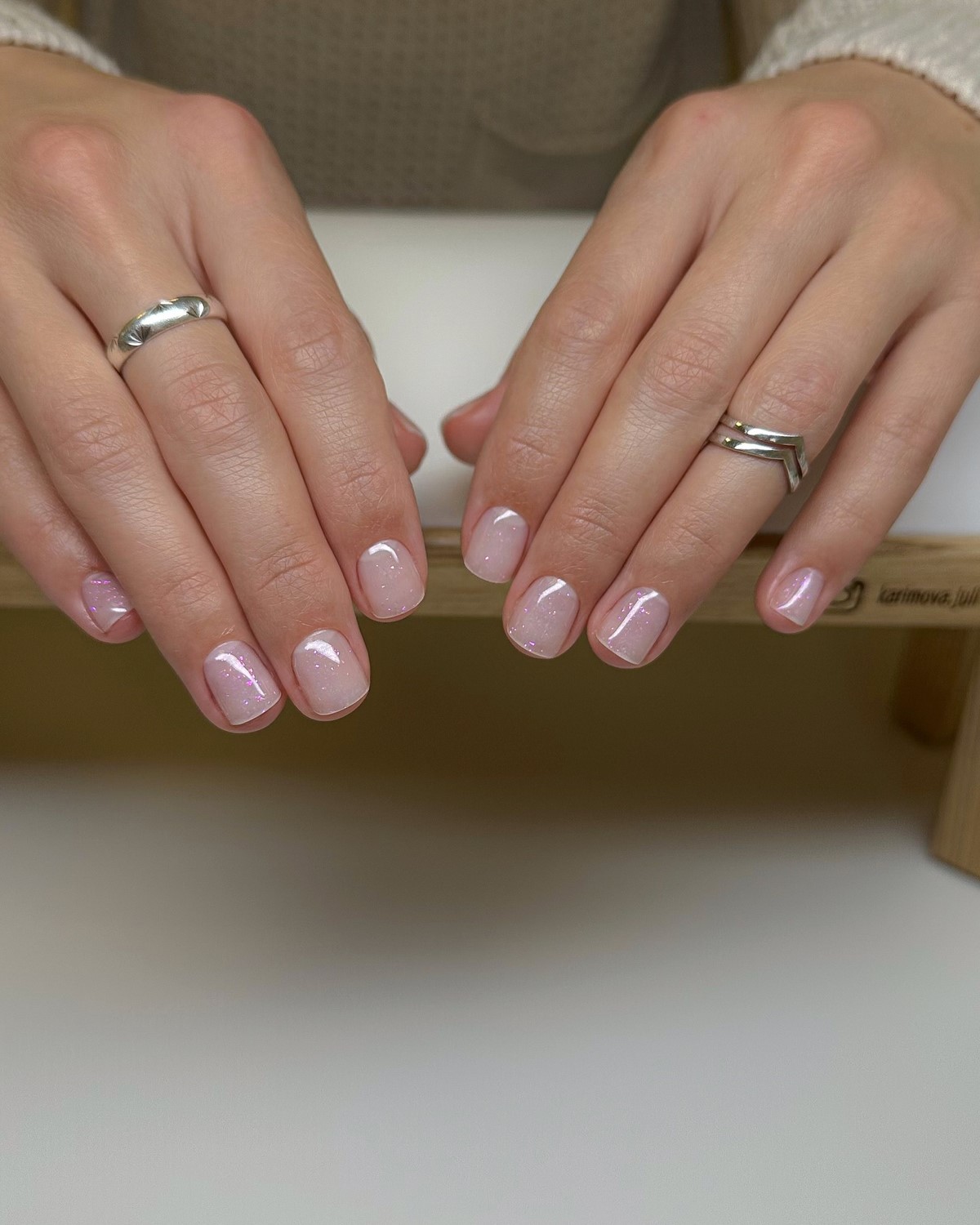 Нюдово-пастельні нігті 2026, які виглядають бездоганно