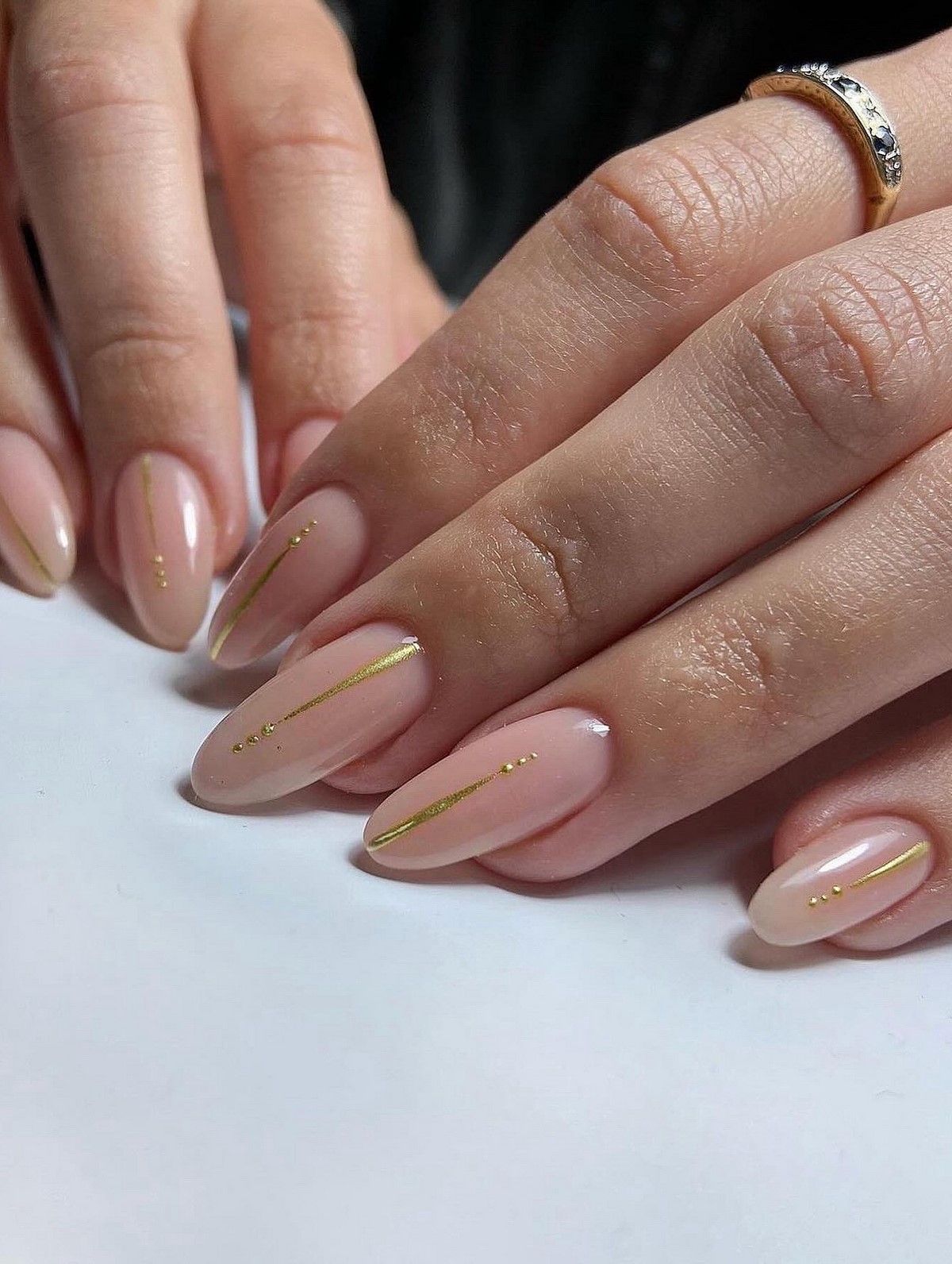 Нюдово-пастельні нігті 2026, які виглядають бездоганно