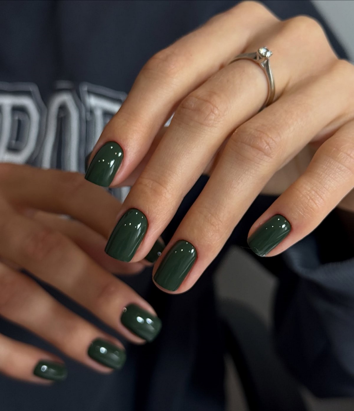 Манікюр без дизайну, який виглядає чисто і дорого