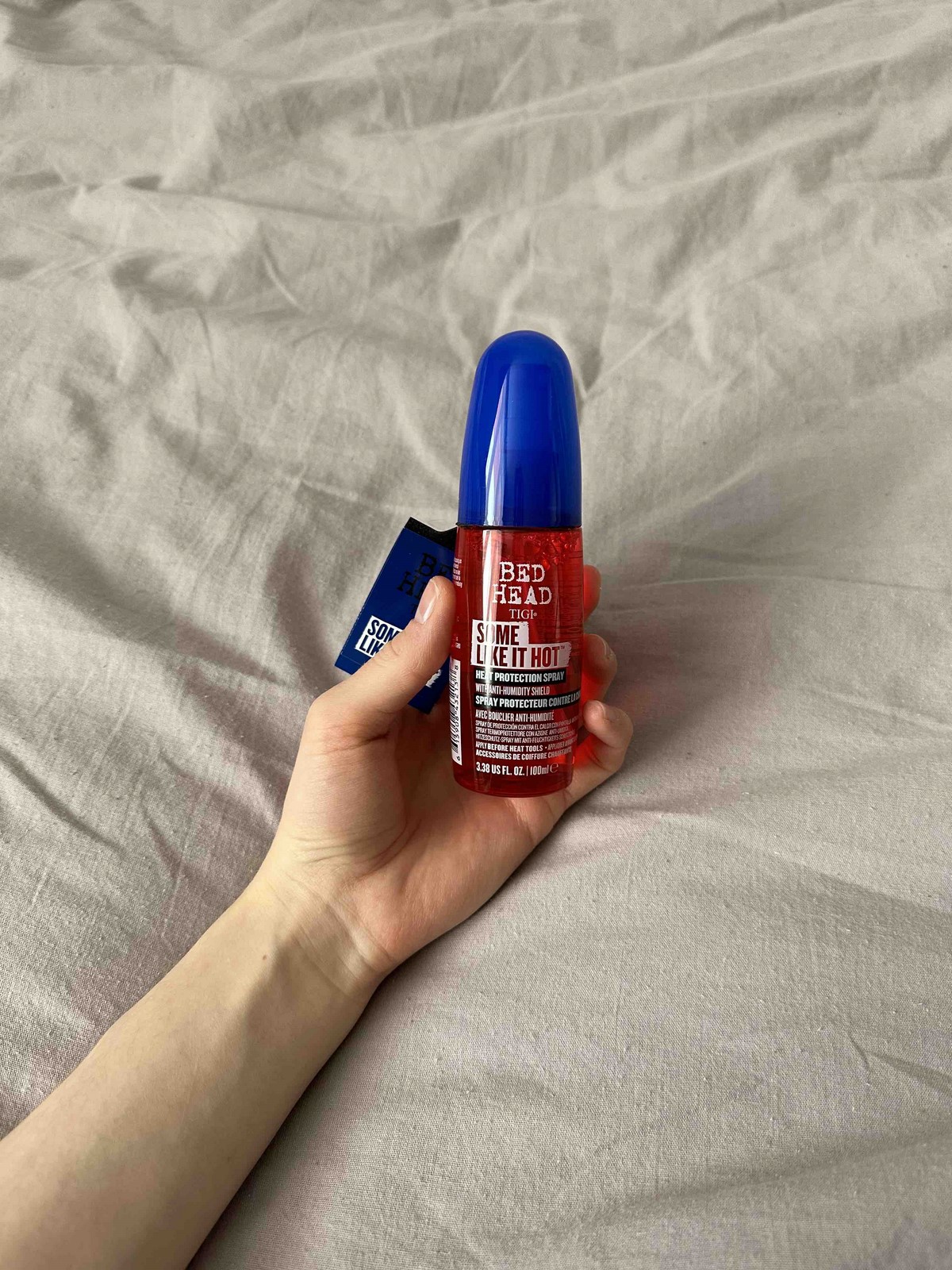 Простий догляд за волоссям удома без зайвих банок