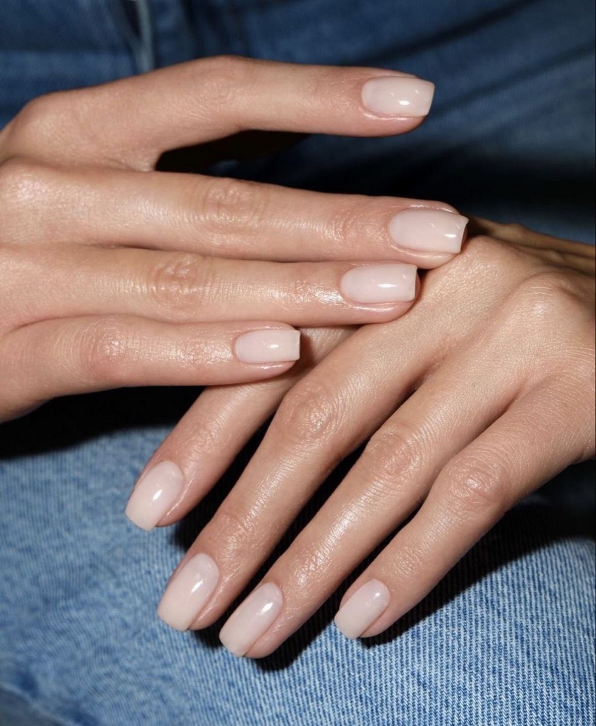 Кольори лаку, які красиво виглядають на короткій довжині