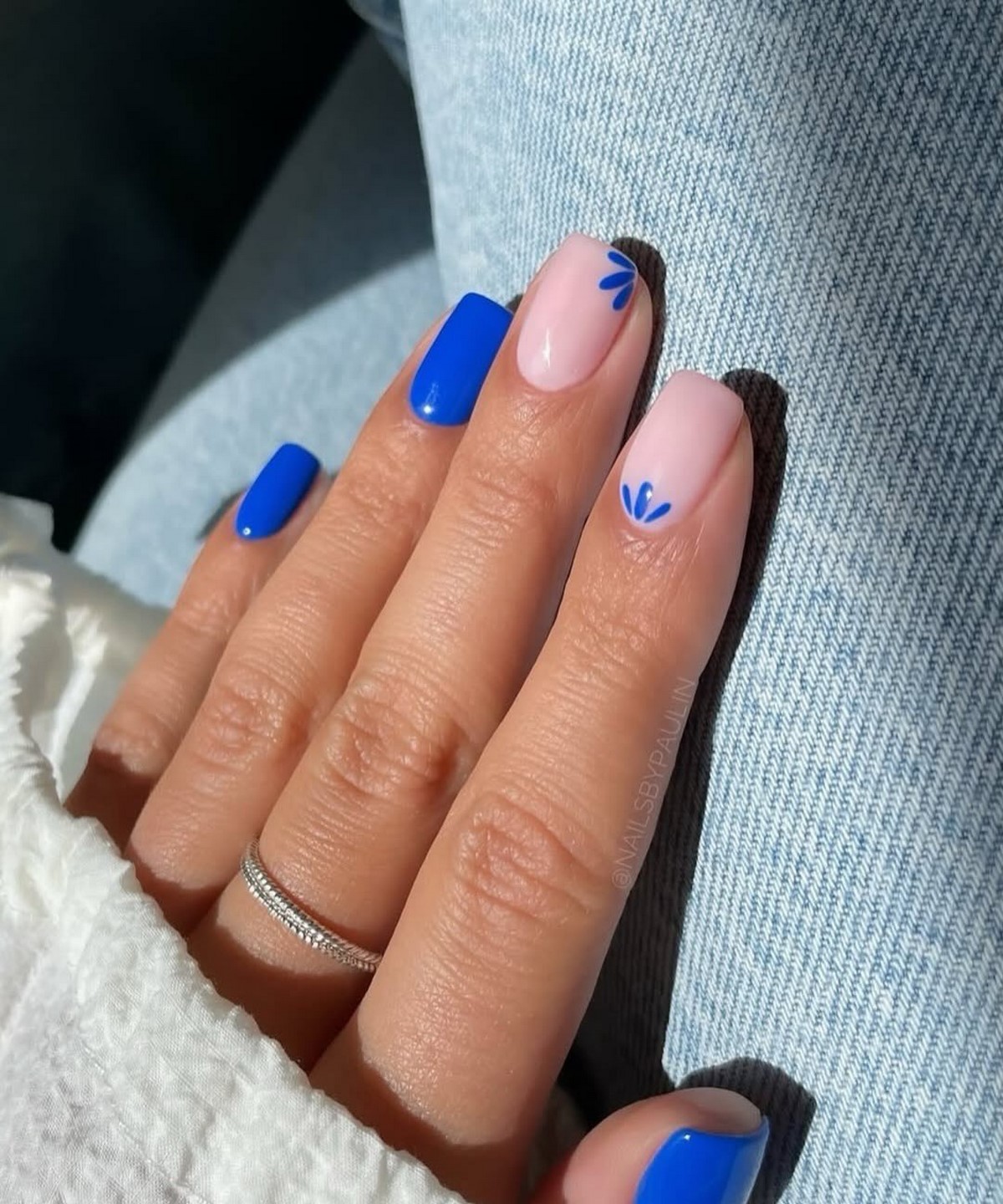 Кольори лаку, які красиво виглядають на короткій довжині