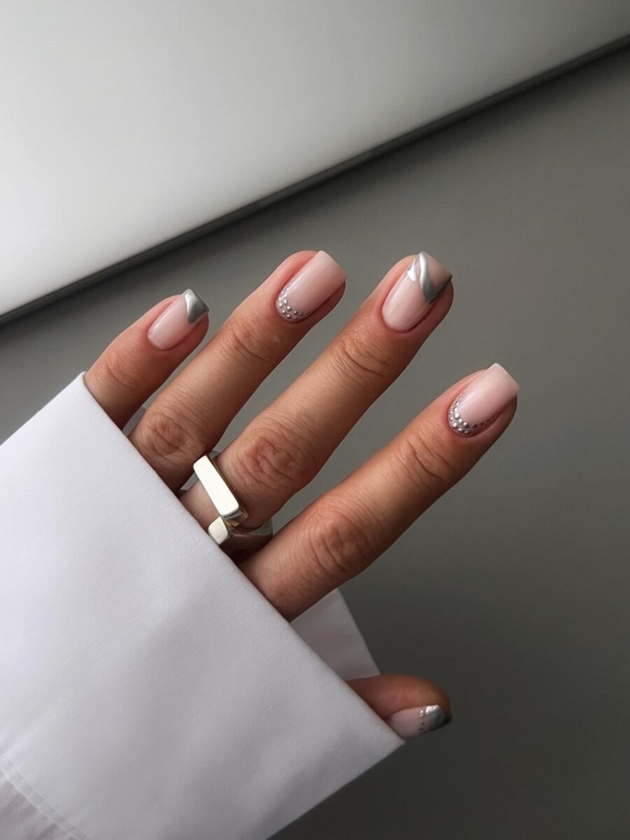 Короткі квадратні нігті весни 2026 – фото трендових варіантів, які підкорили сезон