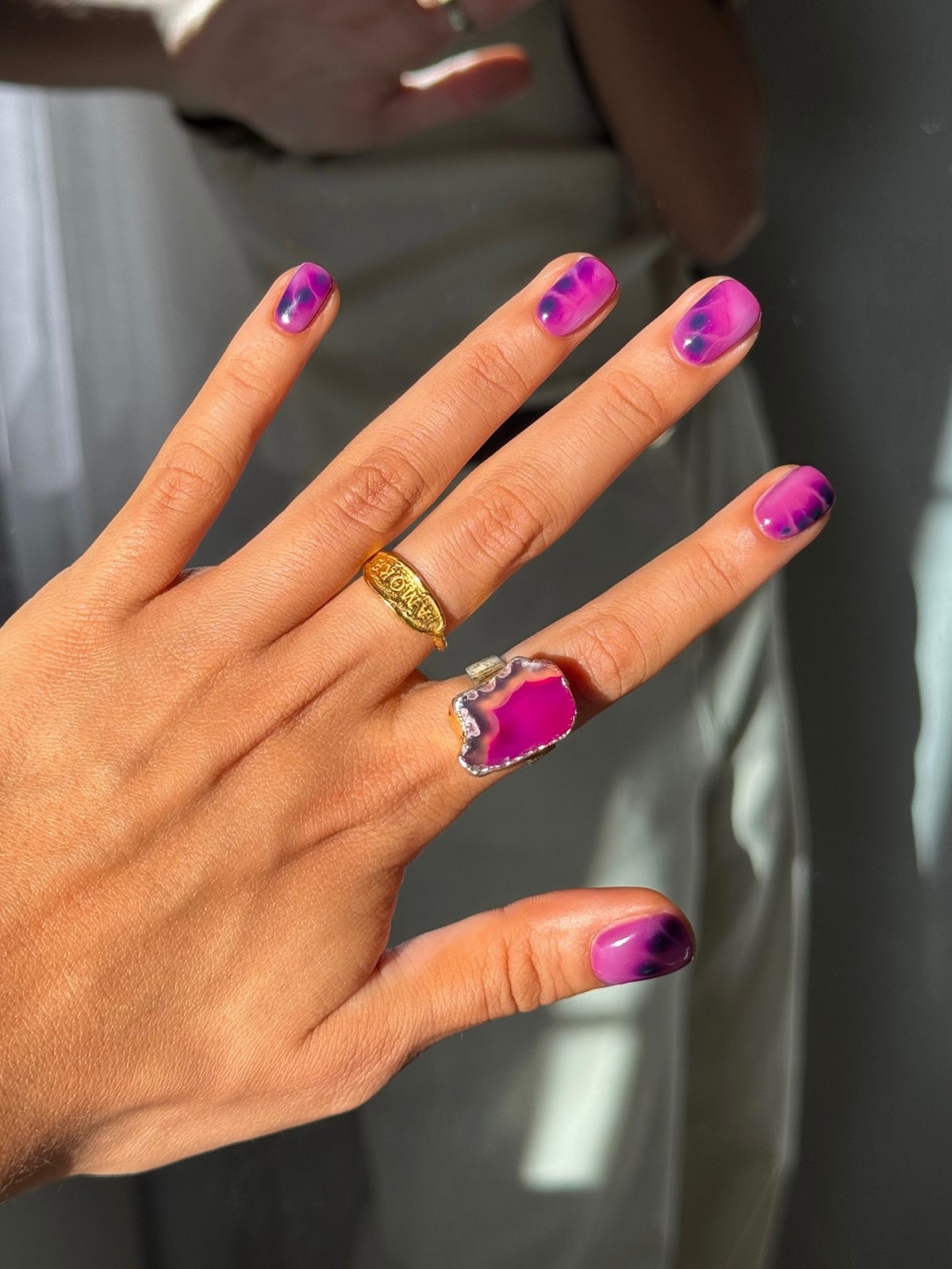 Манікюр на квітень 2026: наймодніші ідеї сезону