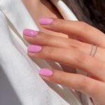 Ніжний манікюр на короткі нігті: ідеї, що виглядають акуратно
