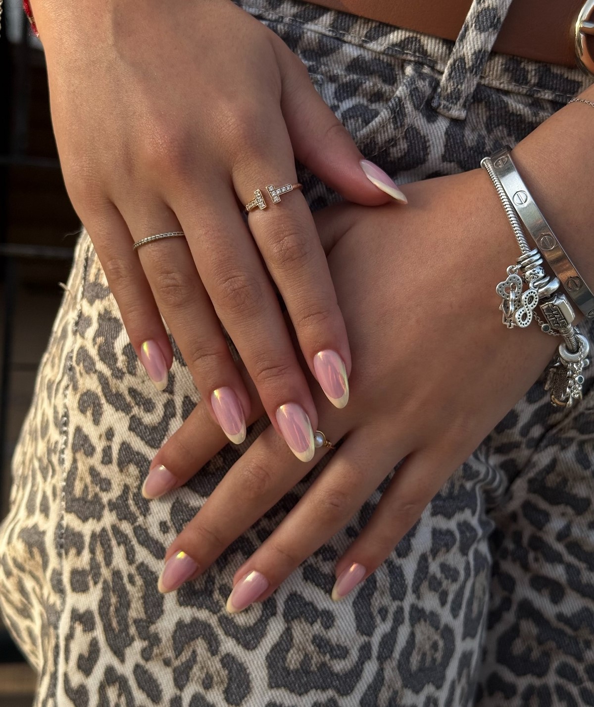 Манікюр квітня 2026: ніжні ідеї, які надихають щодня