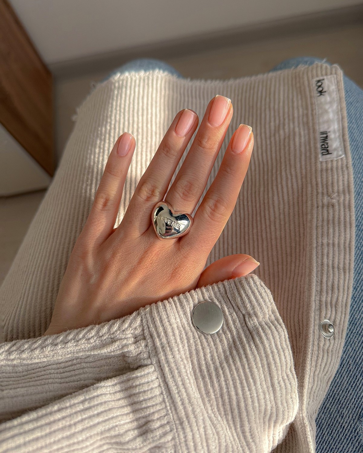 Чому короткі нігті іноді виглядають неохайно: головні помилки