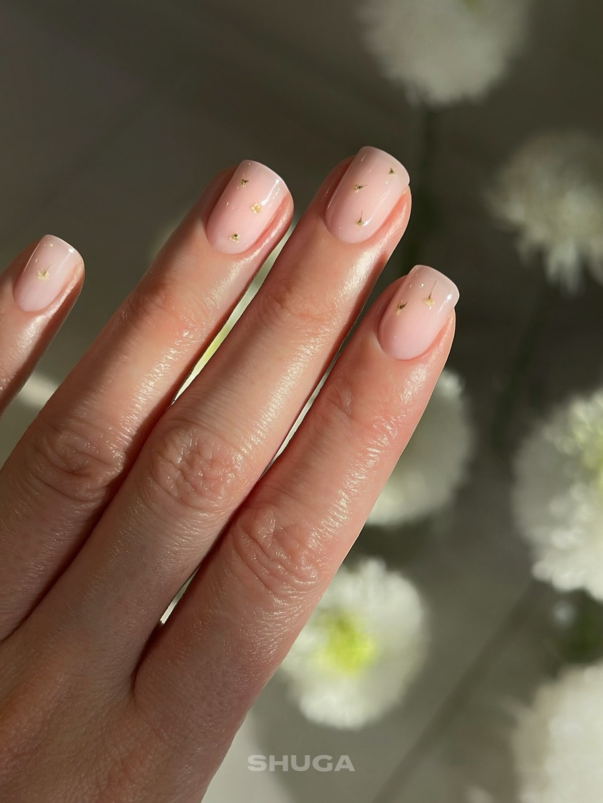 Манікюр квітня 2026: ніжні ідеї, які надихають щодня