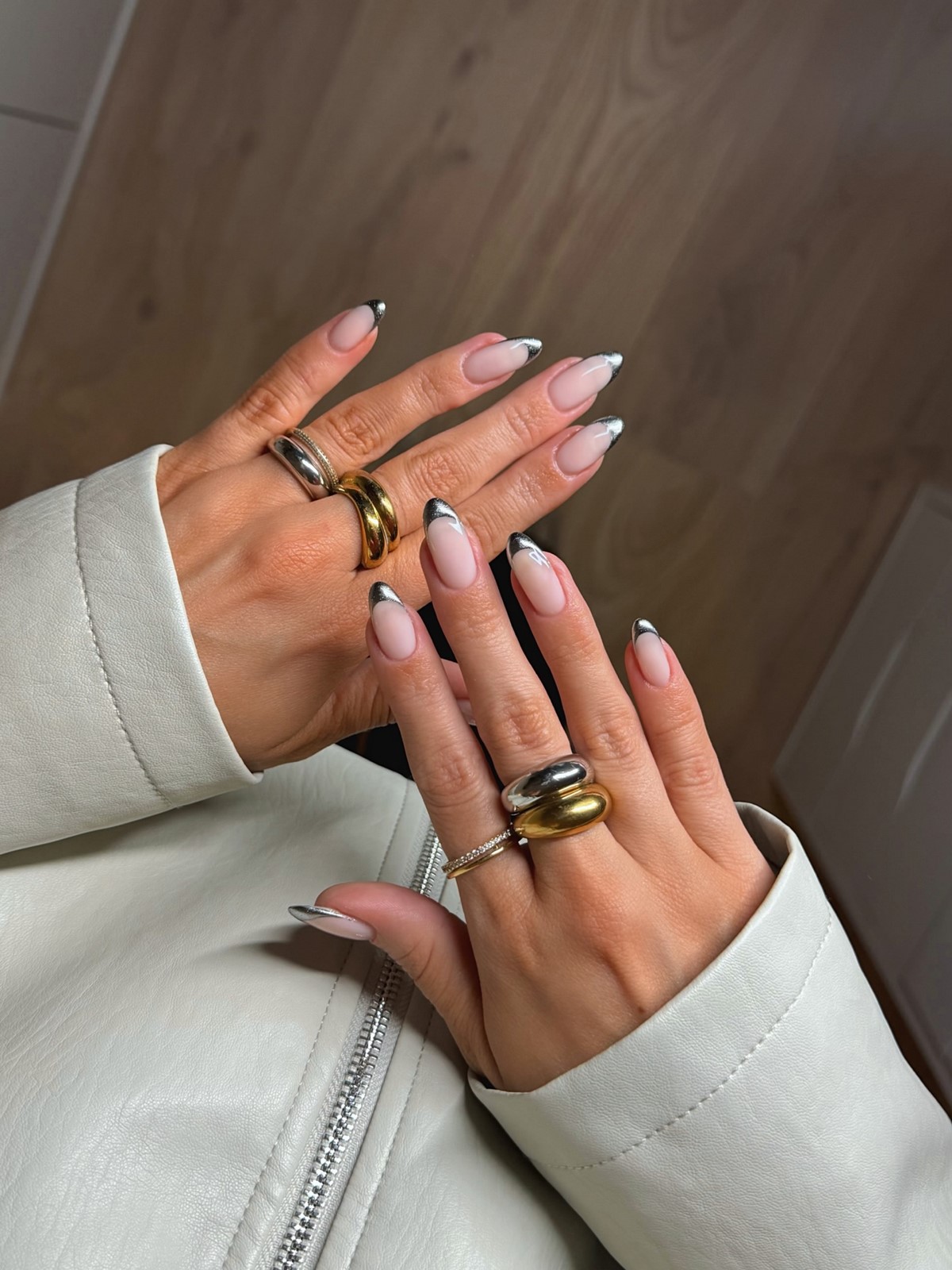 Мигдалеподібний манікюр весни 2026 – фото трендових ідей