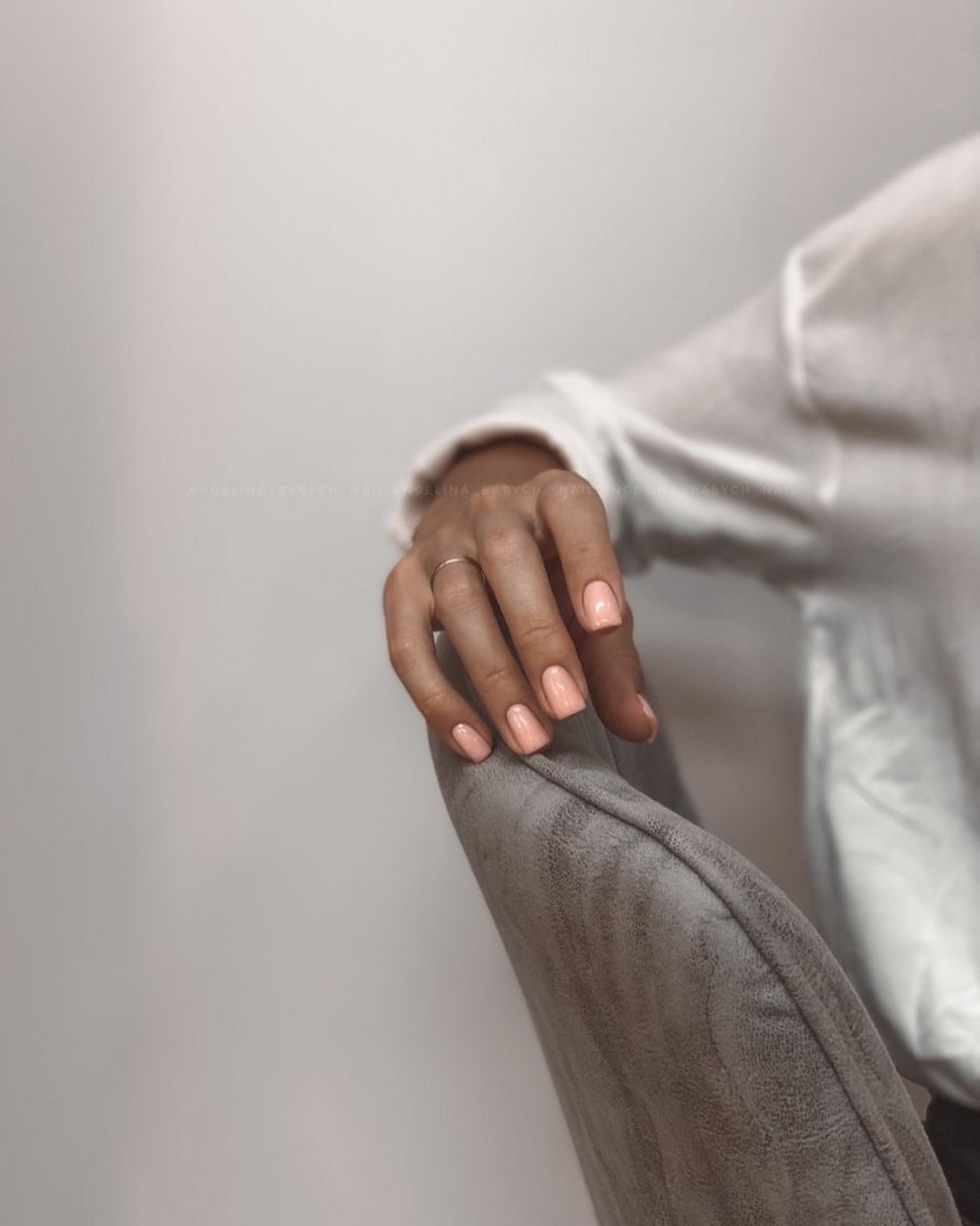 Манікюр, який освіжає руки і робить їх акуратними