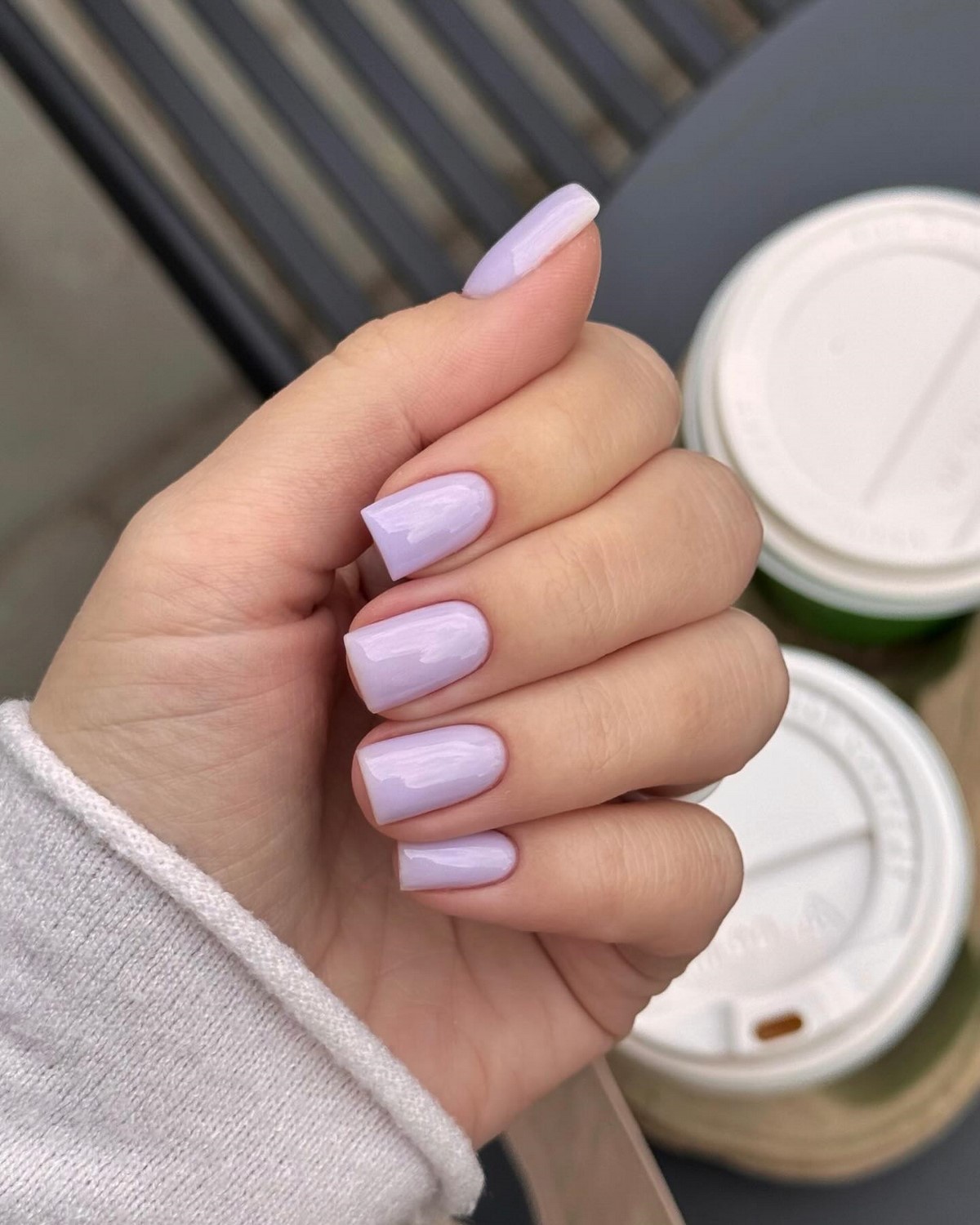 Манікюр, який освіжає руки і робить їх акуратними