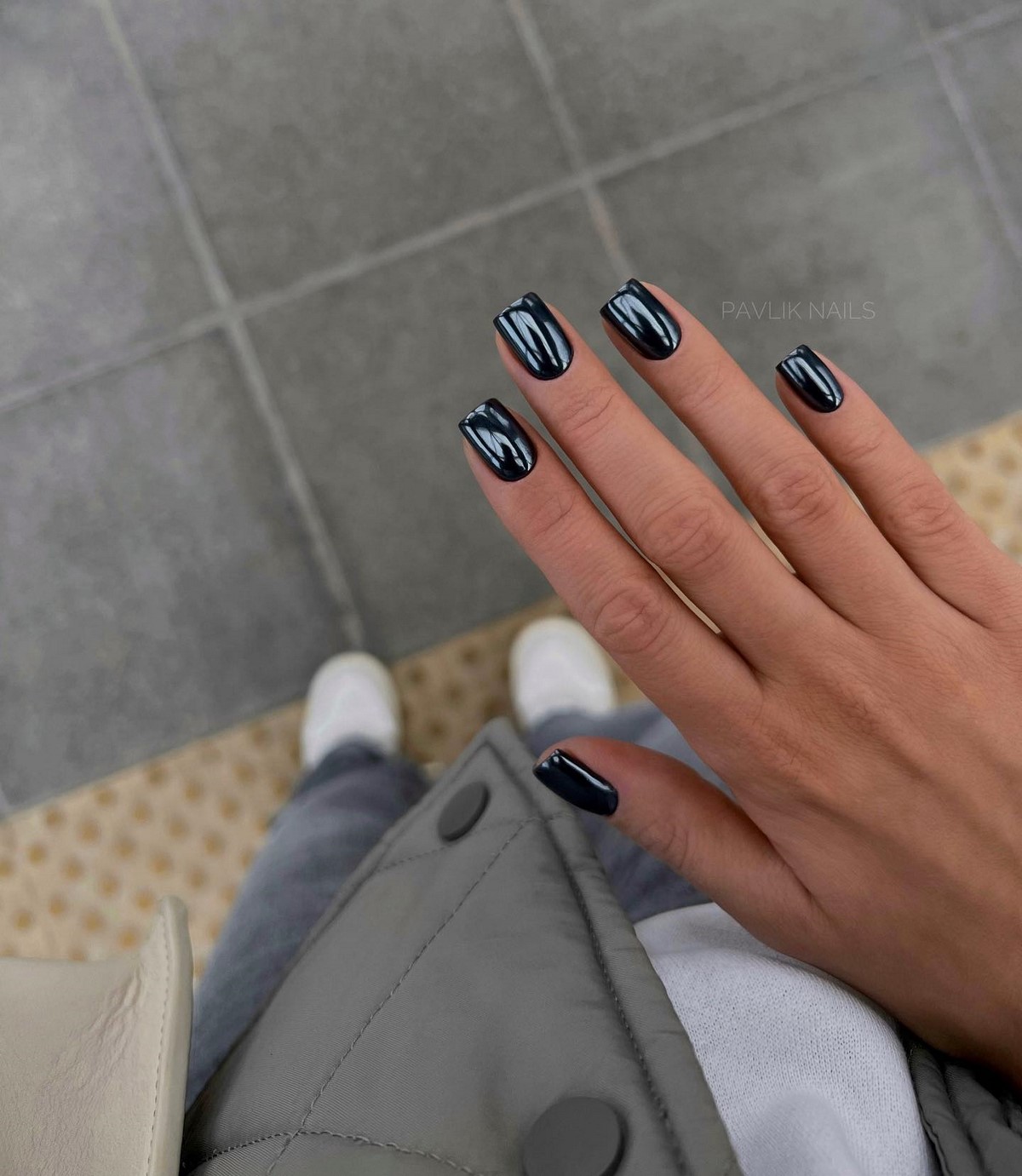 Короткі квадратні нігті весни 2026 – фото трендових варіантів, які підкорили сезон