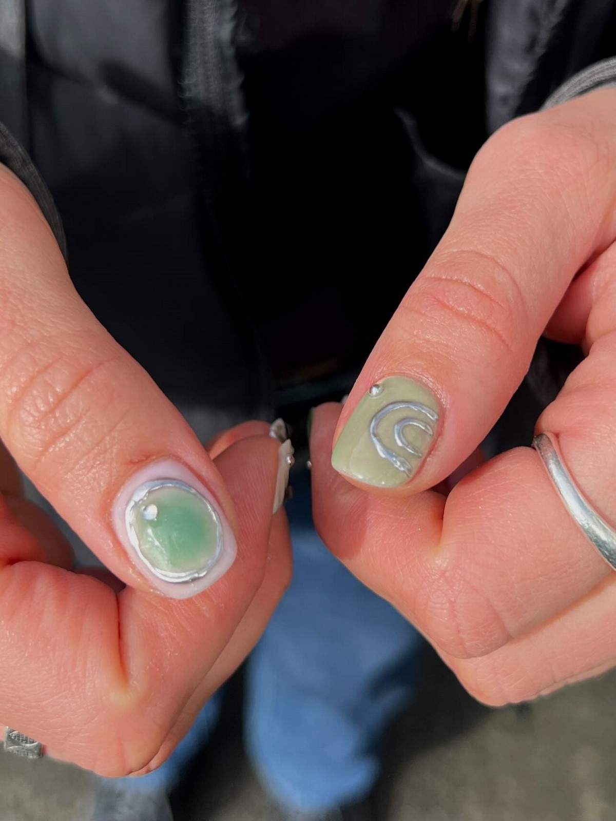 Aura-манікюр весни 2026 – тренд ніжного сяйва