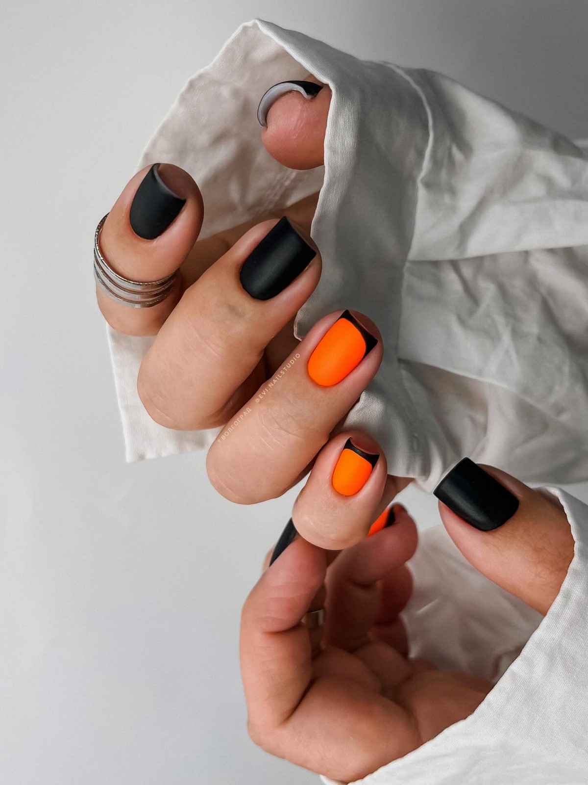 Короткі квадратні нігті весни 2026 – фото трендових варіантів, які підкорили сезон