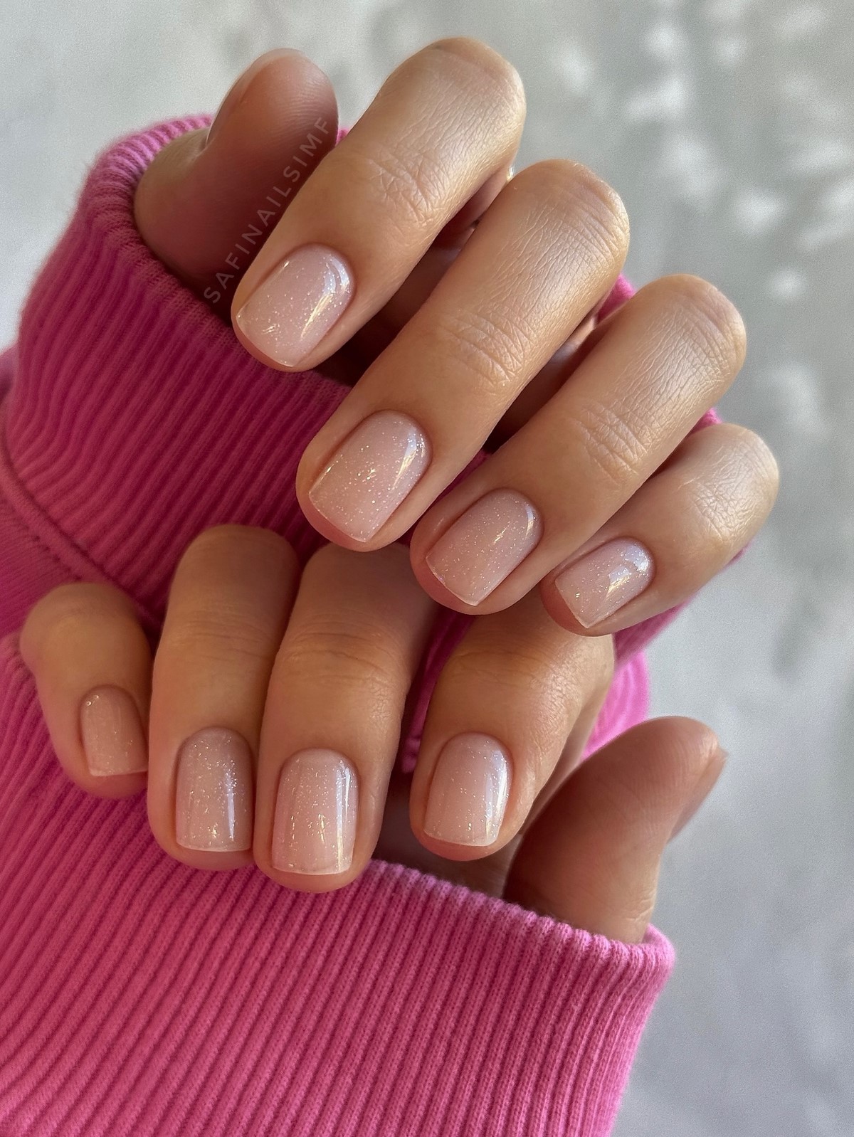 Манікюр на короткі нігті весни 2026 – фото стильних варіантів