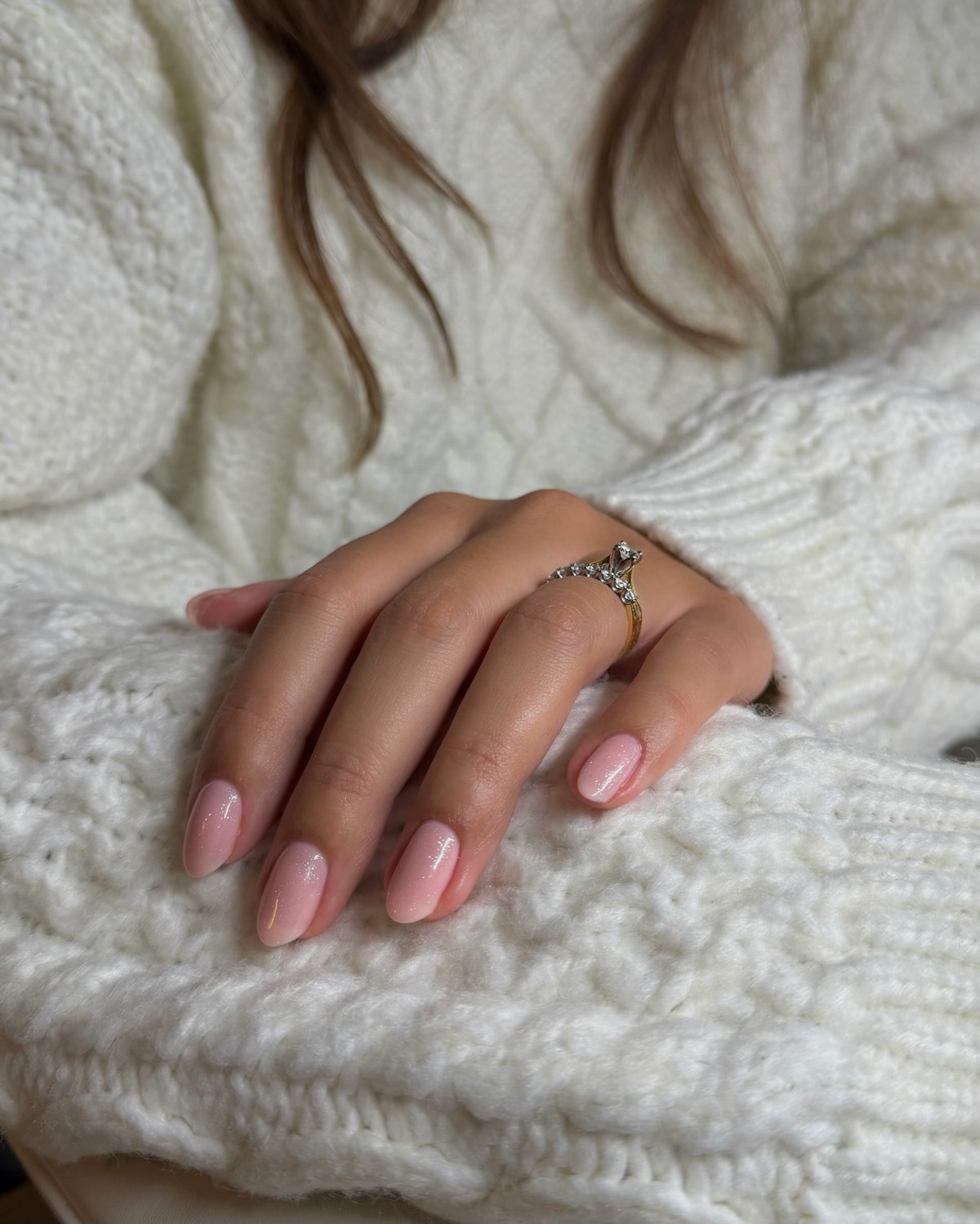 Манікюр, який освіжає руки і робить їх акуратними